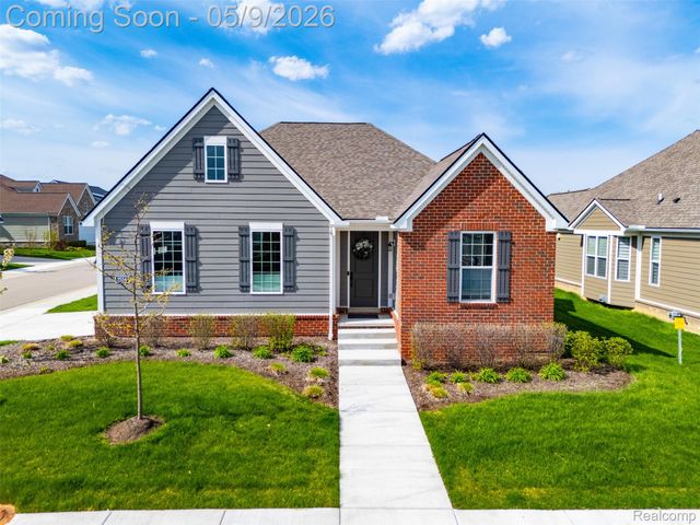 2556 Rosemond Ln, Rochester Hills, MI 48309