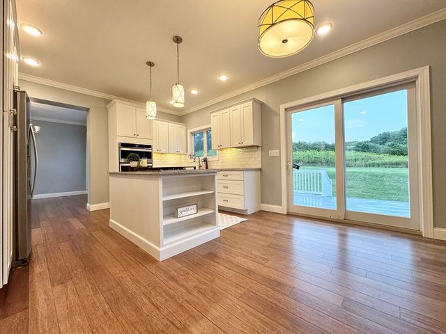 9333 Woodcrest Drive, Erwin, NY 14870