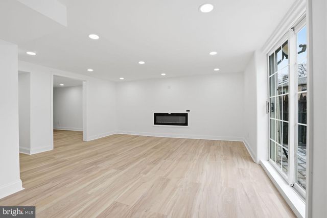 3648 DRUMORE DR, Philadelphia, PA 19154