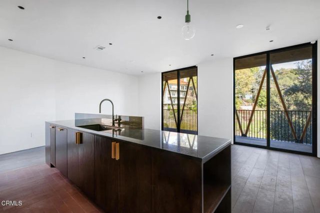 596 Quail Drive, Los Angeles, CA 90065