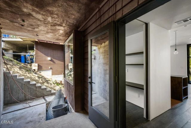 596 Quail Drive, Los Angeles, CA 90065