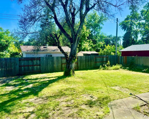 5204 Marconi Ave, Carmichael, CA 95608