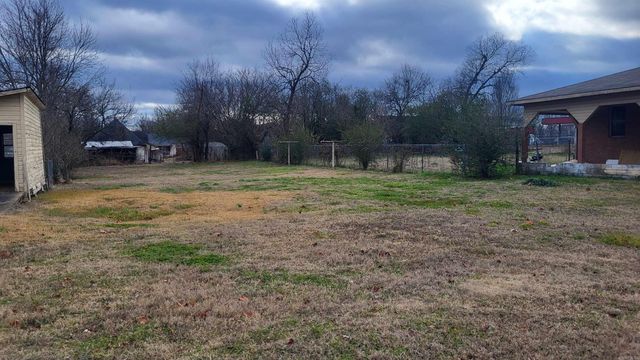 1412 Hamilton Avenue, Mena, AR 71953