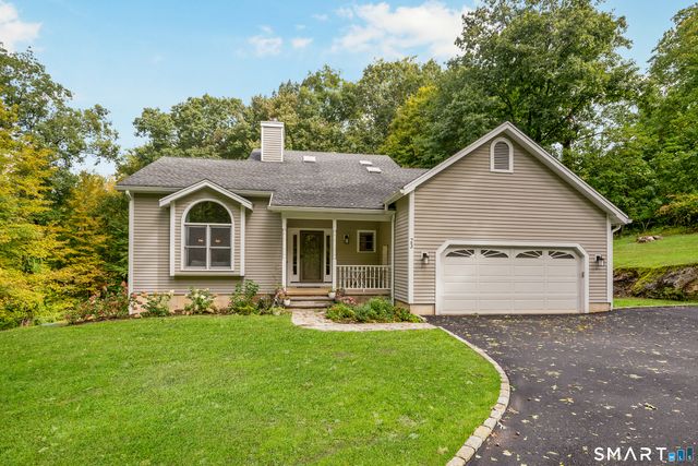 23 Lee Lane, Redding, CT 06896