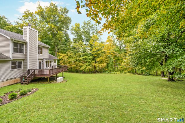 23 Lee Lane, Redding, CT 06896