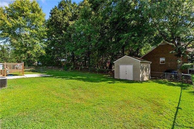 204 Aldridge Lane, Archdale, NC 27263