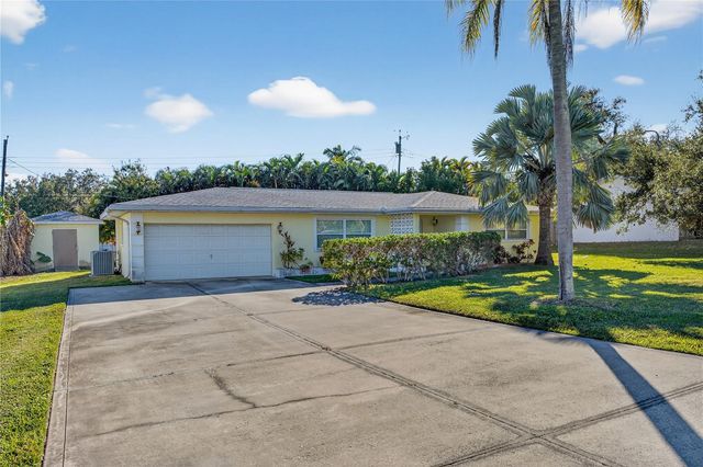 2962 8TH AVENUE SW, Largo, FL 33770