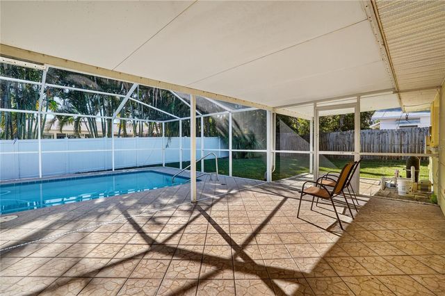 2962 8TH AVENUE SW, Largo, FL 33770