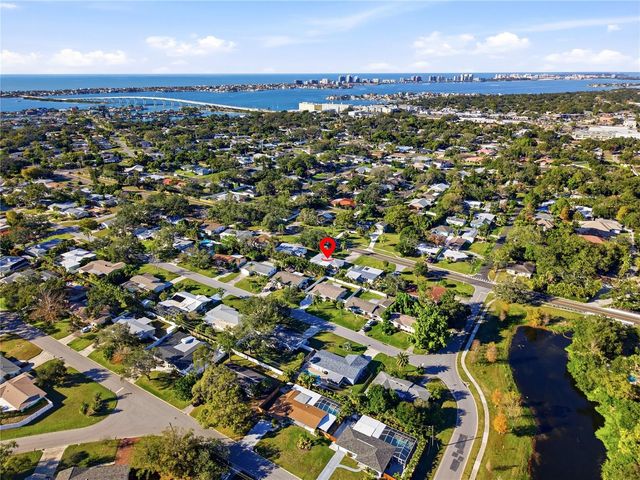 2962 8TH AVENUE SW, Largo, FL 33770