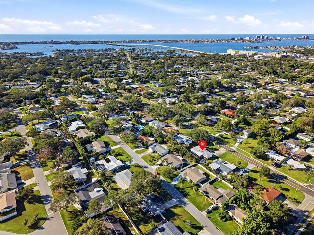 2962 8TH AVENUE SW, Largo, FL 33770