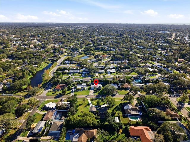 2962 8TH AVENUE SW, Largo, FL 33770