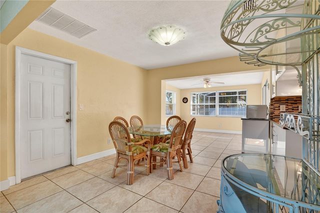 2962 8TH AVENUE SW, Largo, FL 33770