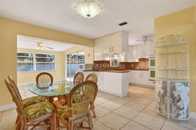 2962 8TH AVENUE SW, Largo, FL 33770