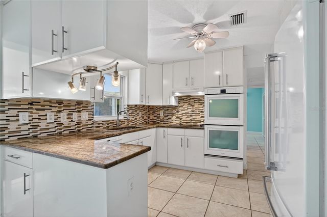 2962 8TH AVENUE SW, Largo, FL 33770