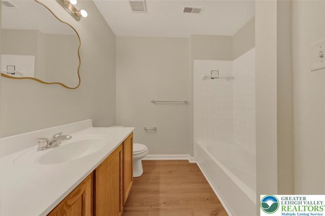 148 Knollwood Drive, Williams Twp, PA 18042