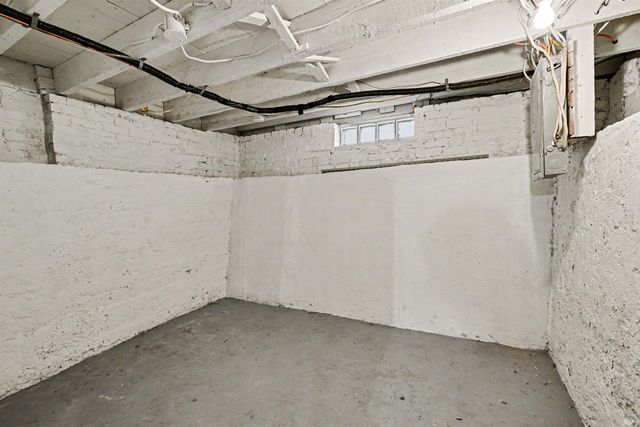 1901 Linden Avenue, South Bend, IN 46628