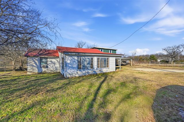 604 S Spears Street, Alvarado, TX 76009