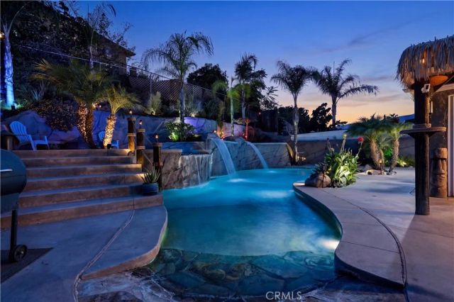 10323 Newhome, Sunland, CA 91040