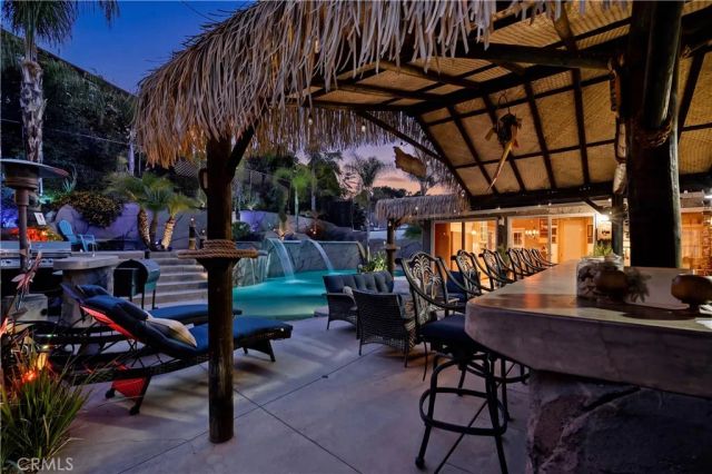 10323 Newhome, Sunland, CA 91040
