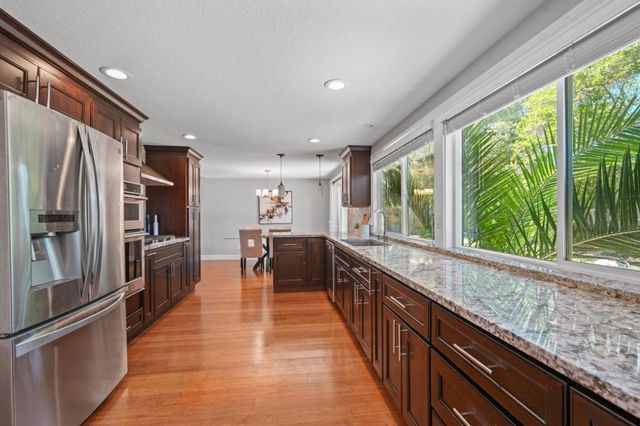 7967 Stonehurst Court, Pleasanton, CA 94588