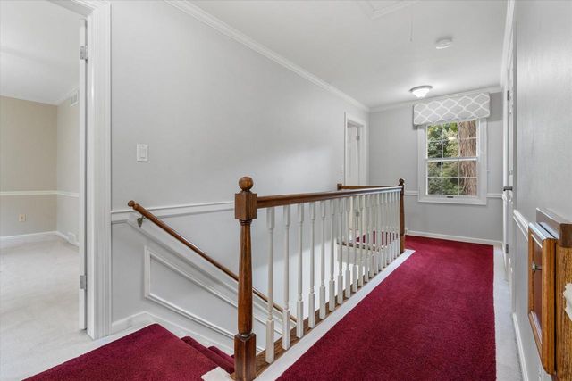 S38W27845 Merriwood COURT, Waukesha, WI 53189