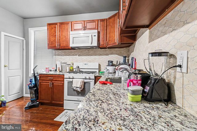 208 MAIN ST, Darby, PA 19023