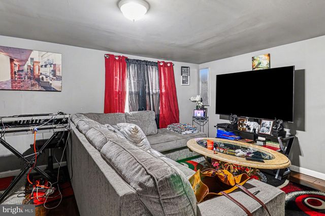 208 MAIN ST, Darby, PA 19023