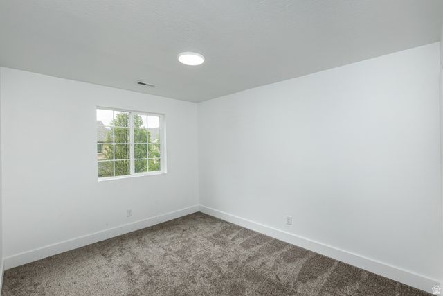 1126 W STONEHAVEN DR, North Salt Lake, UT 84054