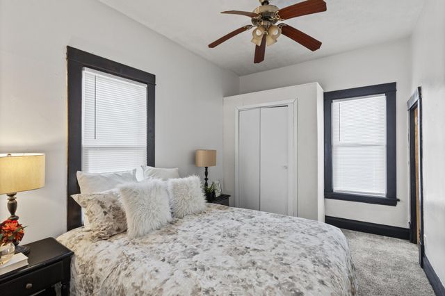 3418 James Avenue N, Minneapolis, MN 55412