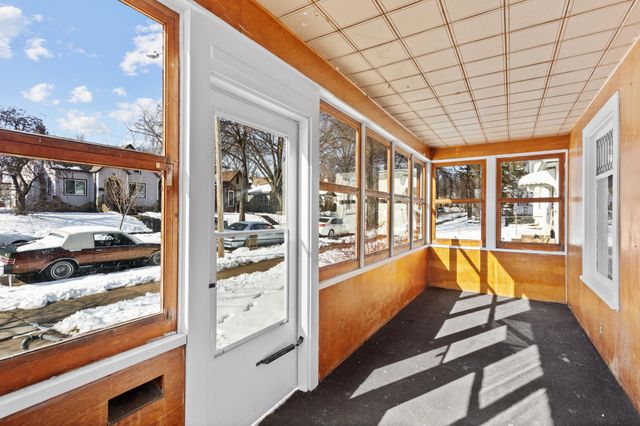 3418 James Avenue N, Minneapolis, MN 55412