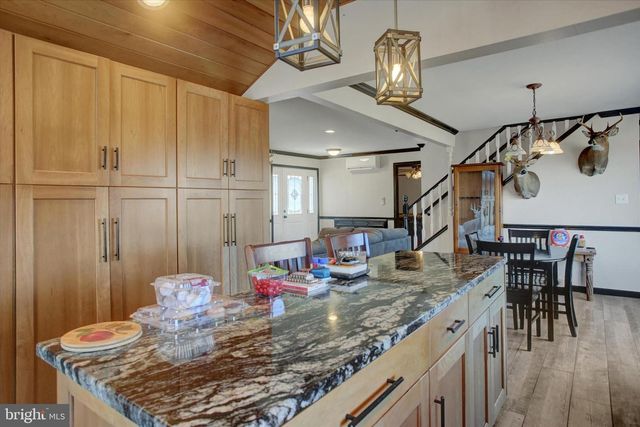 1000 HAUCK RD, Mechanicsburg, PA 17055