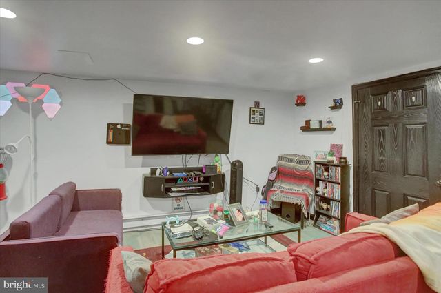 1000 HAUCK RD, Mechanicsburg, PA 17055