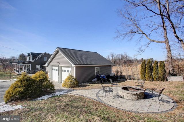 1000 HAUCK RD, Mechanicsburg, PA 17055