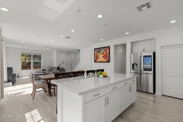 122 Red Brick Drive 6, Simi Valley, CA 93065