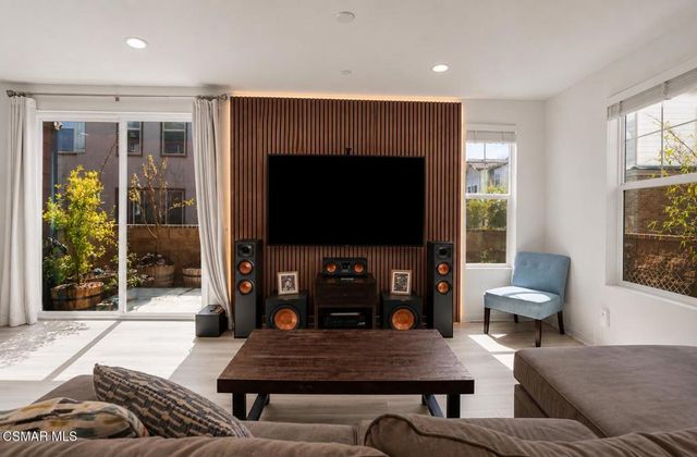 122 Red Brick Drive 6, Simi Valley, CA 93065