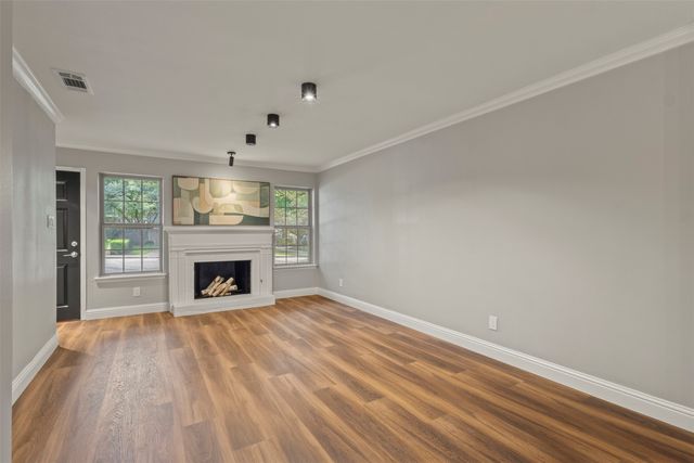 7607 Pebblestone Drive, Dallas, TX 75230