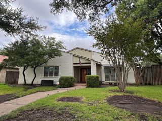 404 Provincetown Lane, Richardson, TX 75080