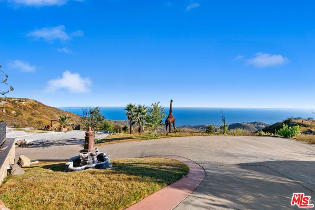 23010 Saddle Peak Road, Topanga (los Angeles), CA 90290