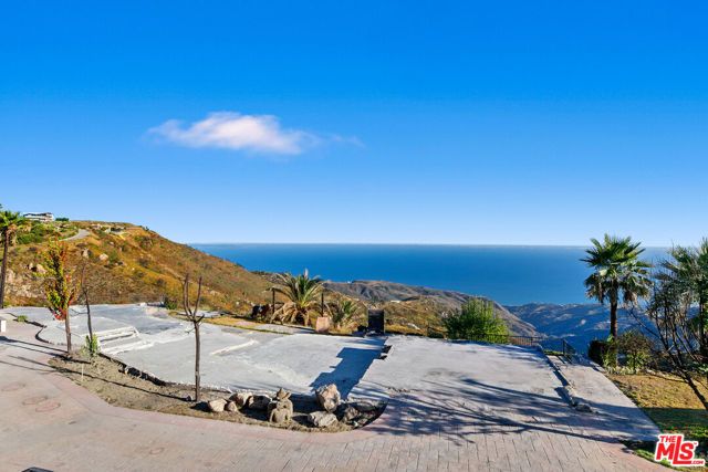 23010 Saddle Peak Road, Topanga (los Angeles), CA 90290
