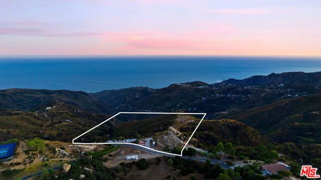 23010 Saddle Peak Road, Topanga (los Angeles), CA 90290