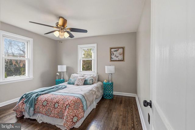 212 MACKENZIE AVE, Prospect Park, PA 19076