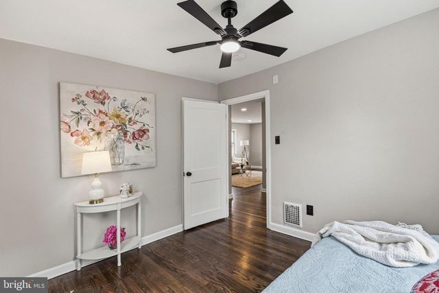 212 MACKENZIE AVE, Prospect Park, PA 19076