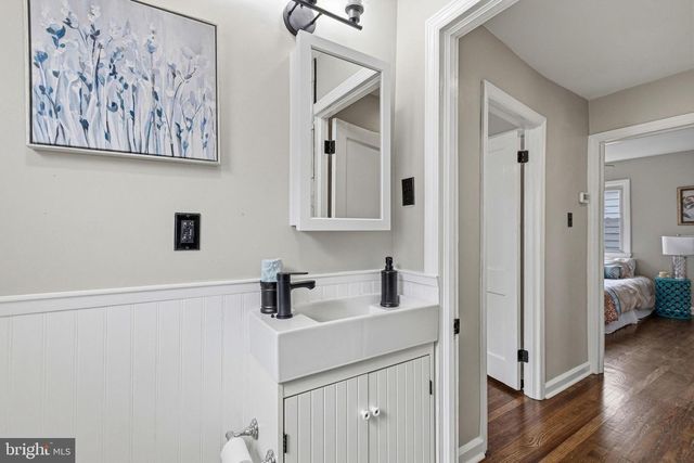 212 MACKENZIE AVE, Prospect Park, PA 19076