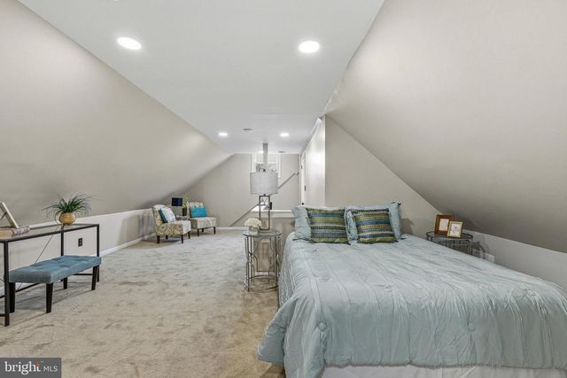 212 MACKENZIE AVE, Prospect Park, PA 19076