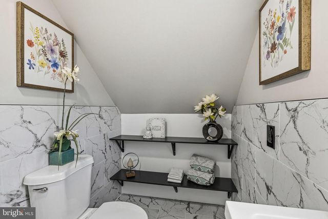 212 MACKENZIE AVE, Prospect Park, PA 19076