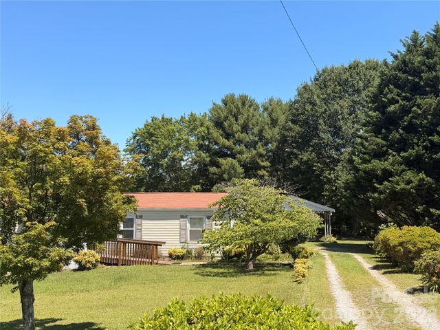 4248 Peachtree Lane, Granite Falls, NC 28630