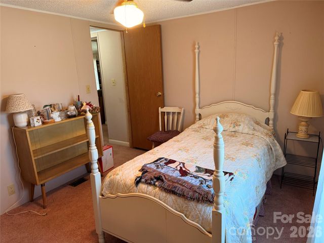 4248 Peachtree Lane, Granite Falls, NC 28630