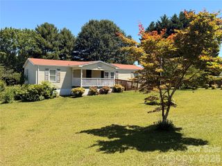 4248 Peachtree Lane, Granite Falls, NC 28630