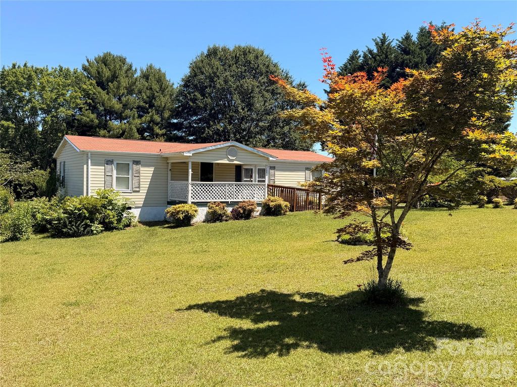 4248 Peachtree Lane, Granite Falls, NC 28630