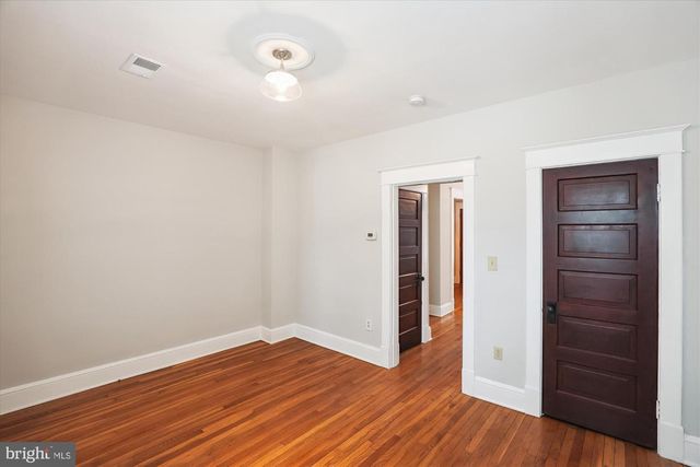 118 N PEYTON ST, Alexandria, VA 22314